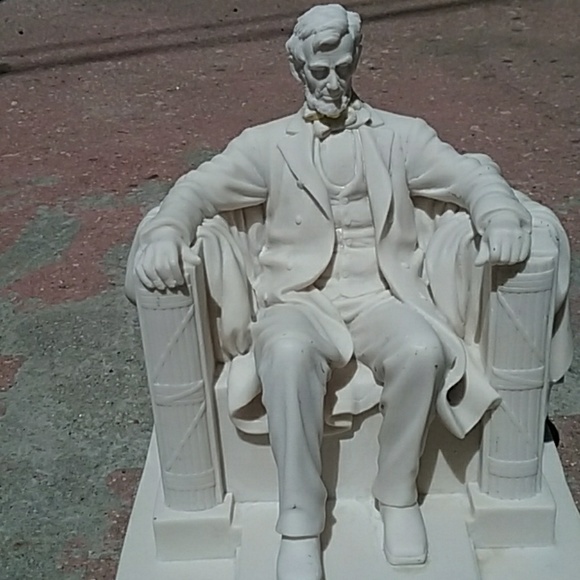 8" ABRAHAM LINCOLN FIGURINE - Picture 2 of 8